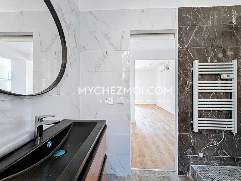 8 - Salle de bain 1