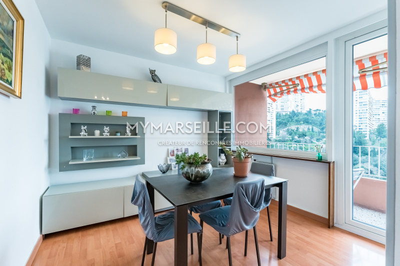 Salle à manger ou 4e chambre